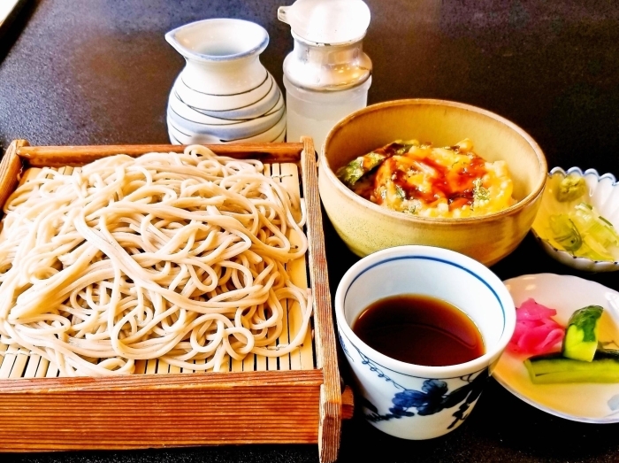 【そば処 丸万】