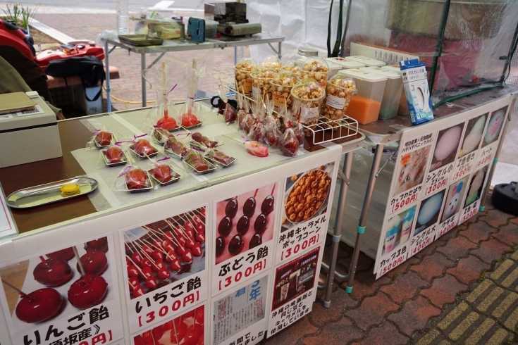 りんご飴など「元祖飴屋」「【5月5日まで】北長野の東急ライフでキッチンカーグルメが楽しめます♪」