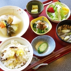 今週のテーマは『栄養たっぷりのランチ』！