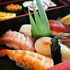 鴻巣市で出前(デリバリー)・食材宅配・全国配送OKのグルメまとめ