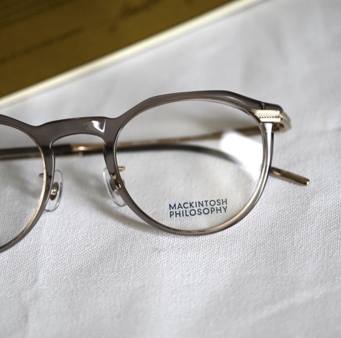 今とは違うメガネをお探しの方にクリアカラー「今トレンドのデザイン　MACKINTOSH PHILOSOPHYの新モデル入荷しました|出雲市姫原のメガネ21出雲店」