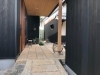アプローチも趣のある大きな敷石で。「【湖南市・甲賀市】水口町 T様邸　新築物件」
