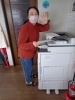 職員さんの笑顔もパチリ「今日のSNS投稿はMさん♪画質も綺麗に出来ましたね」