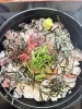 賄い丼です！5種類のお魚を細かく切って入れてます。「海鮮丼」
