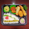 ミートボール　春巻き　唐揚げ　エビフライ「５月10日のお弁当」