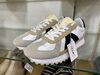 普通じゃないスニーカー「普通じゃないスニーカー👟　ASFVLT　　靴のフィッティングの専門家😊がいるお店です」