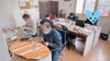 それぞれの適材適所を生かして作業してます「事務チーム、おとなりの事務所へお引越し♪　/ 小樽就労継続支援B型　らしくワーク」