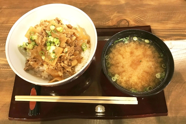 長野市南石堂町の 真 熟成肉魚とや さんで 信州オレイン豚 すき焼き丼 をいただきました 長野市のオススメ ランチ特集 まいぷれ 長野市 長野市南石堂町の 真 熟成肉魚とや さんで 信州オレイン豚 すき焼き丼 をいただきました 長野市のオススメ ランチ特集 まいぷれ 長野市