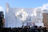 ➋５丁目：栄冠に輝くサラブレッド（道新 雪の広場）「第76回（2026）さっぽろ雪まつり、大通会場のご紹介」
