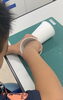 針金をコップに通してくっつけて「小学生対象　塾でもあり学童でもある　ミネルヴァこども学院　夏休みの活動　科学館に行きました」