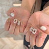 「秋冬の深みを指先にまとう seasonal nail collection」