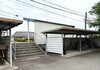 伊予氷見駅の出入り口。
