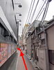 まっすぐ左側に沿って行きます「迷わず来てね！スナック ニュープリンスへの簡単道案内🚶‍♀️【船橋駅徒歩1分　スナック ニュープリンス】」