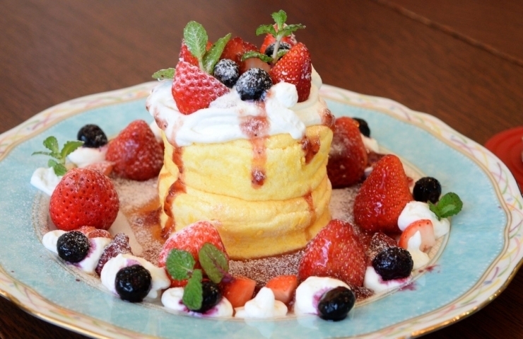 佐世保市常盤町 Fresh Strawberries フレッシュストロベリーズ 春スイーツ 佐世保のスイーツ特集 まいぷれ 佐世保 佐世保市常盤町 Fresh Strawberries フレッシュストロベリーズ 春スイーツ 佐世保のスイーツ特集 まいぷれ 佐世保