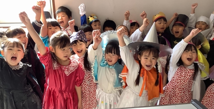 舞台裏の風景♡年長さんがんばるぞー!「おゆうぎ会みんなとっても上手でした👏」