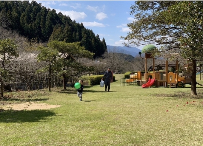 「子どもたちもストレス発散！新居浜市民の森へ」