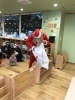 「サンタクロースがやってきた！コンパス幼保園市川校」