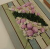 苔を斜めに敷き詰めた作品「育てたハーブやお花」