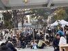 焚き火を囲んでたのしいひととき「1月もありがとうございました！2月は17日から！」