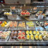 ショーケース「帰省のお土産にポムドールのケーキを。」