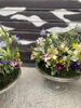 繊細なグリーンとお花を集めて「偲ぶ」