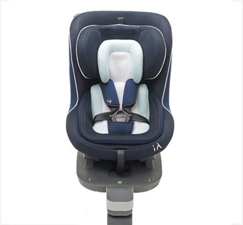 ＩＳＯＦＩＸ　チャイルドシート　ｉＡ０１「『ひと時の帰省　チャイルドシートのレンタルございます。』」