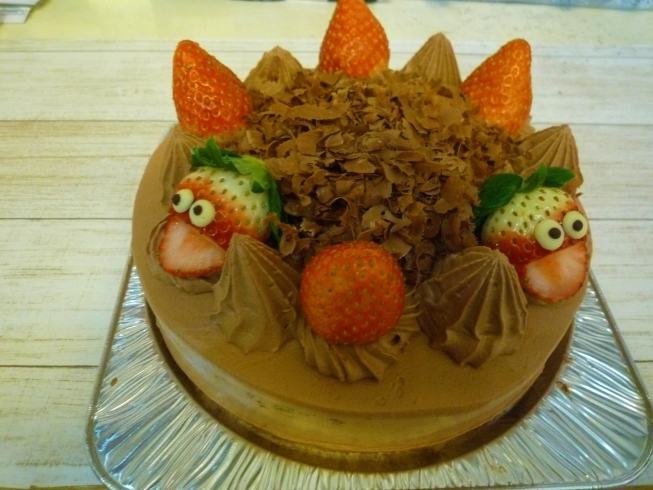 生チョコレート6号（18センチ）「デコレーションケーキ～伊奈町のケーキ店シャンティ洋菓子店～」