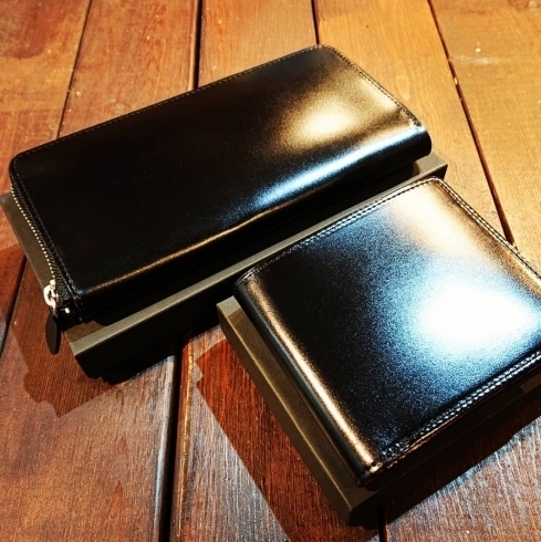 「松阪牛のお財布とコードバンのお財布」