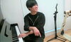 「バイリンガル講師　英語もピアノもスケボーもなんでもできる！」