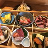 昨日はご法事のお弁当をご自宅にお届け致しました。「七五三・お食い初めのお祝いなら当店にお任せ下さい。お料理のお届けも致します。」