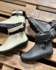 「MOONSTAR 810s」