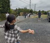 今のラジオ体操は、子供が激減…。おじいちゃんとおばあちゃんの方が多いです…。「健康効果がとんでもなく奥深い「ラヂオ体操」！　夏休みの風物詩ですよね。」