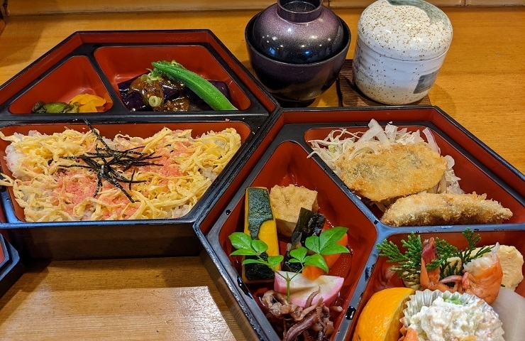 新居浜市 徳常町 寿司割烹海徳 かいとく さんで豪華ランチに舌鼓 新居浜のランチおすすめ店 カフェ 喫茶店から 洋食 和食 中華まで 人気の グルメご飯を紹介 食事選びに大活躍 まいぷれ 新居浜市 新居浜市 徳常町 寿司割烹海徳 かいとく さんで豪華ランチに舌鼓 新居浜のランチおすすめ店 カフェ 喫茶店から 洋食 和食 中華まで 人気の グルメご飯を紹介 食事選びに大活躍 まいぷれ 新居浜市