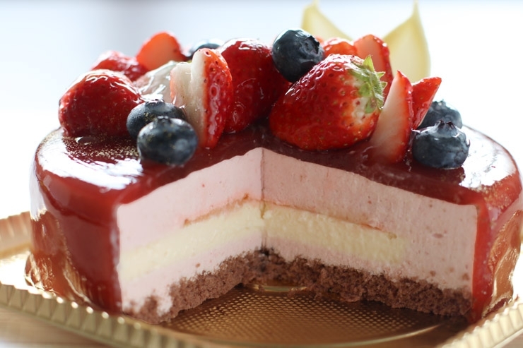 ホールケーキをきれいに切る方法 高岡で買える誕生日ケーキを詳しく取材 アニバーサリーケーキ スイーツ特集 まいぷれ 高岡市 ホールケーキをきれいに切る方法 高岡で買える誕生日ケーキを詳しく取材 アニバーサリーケーキ スイーツ特集 まいぷれ 高岡市