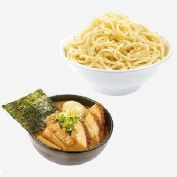 超濃厚魚介とんこつつけ麺（780円）