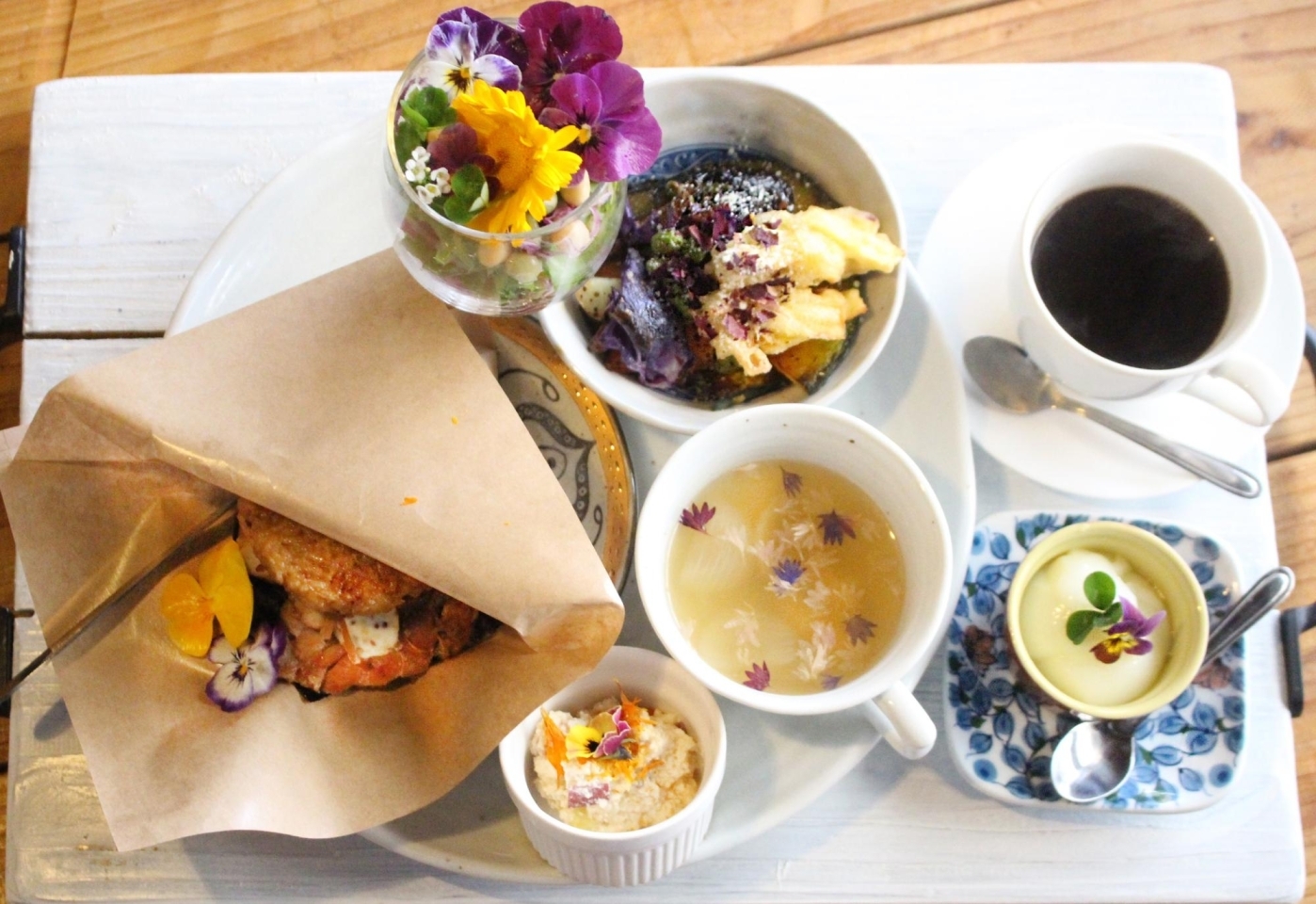 Cafe 3 お花を見て食べて癒される心の美養 吉田 鹿児島市と日置市のいちおしランチ特集 まいぷれ 鹿児島 日置 Cafe 3 お花を見て食べて癒される心の美養 吉田 鹿児島市と日置市のいちおしランチ特集 まいぷれ 鹿児島 日置