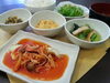 「食欲そそる タラのきのこトマトソース♪」
