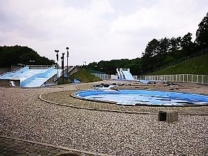 「黒羽運動公園水泳プール　本日からオープン！」
