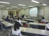 写真や映像なども見ながら、障害者就労支援について学びました。