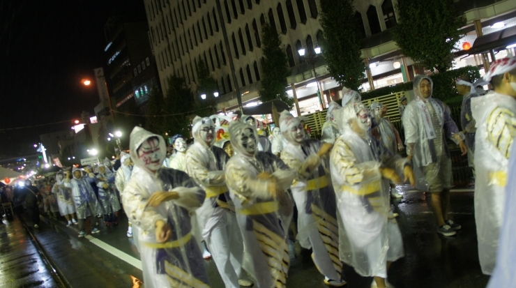 「「ええじゃないか豊橋まつり」総踊り・18時半【駅前大通り】」