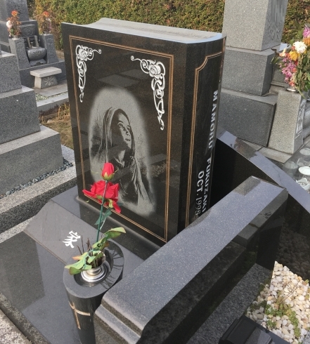 お墓のかたち デザイン墓石 2 竹原学石材のニュース まいぷれ 新居浜市
