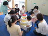 果物のせて～トントントン「7月のお誕生会がありました。」