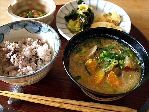 「朝ご飯ちゃんと食べていますか？！」