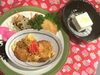 「本日のAランチ480円は ヒレカツの玉子とじと煮魚です。」