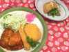 「本日のAランチ480円は グリルチキンと野菜コロッケです。」