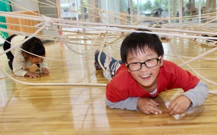 「あそびあむＮＥＷＳ  【５月１３日（日）　小学生プログラム「ひもとあそぶ」紹介】」