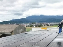太陽光発電システム設置工事！
