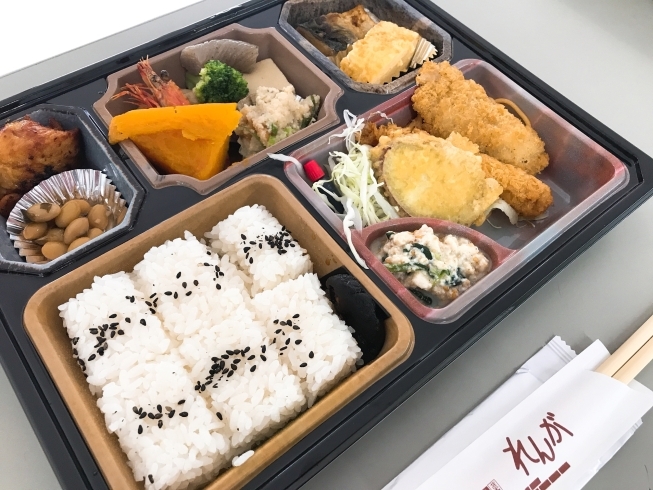 「お弁当、仕出しも承ります」