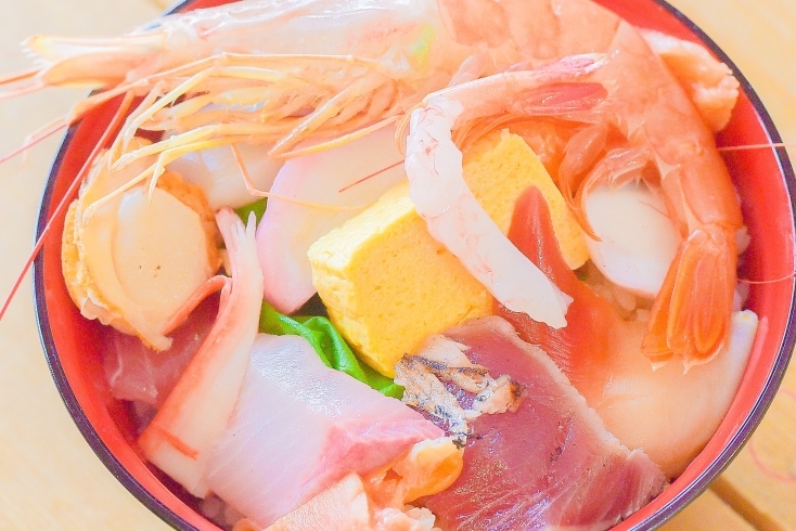 「千葉駅で海鮮丼「よかった」が11月16日に限定オープン！！レンタルスペースまる空間。」
