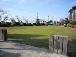 「小摺戸公園」地域にあるみんなの遊び場！　遊具も充実してますよ。